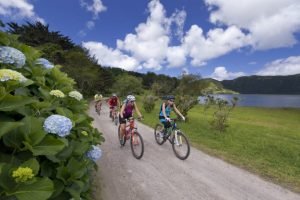 Canoagem-Bicicleta-Aventura-Açores-btt